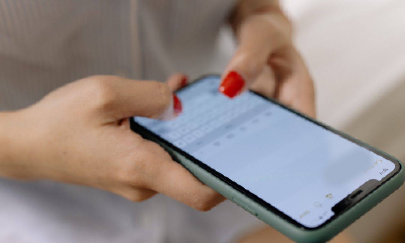 Image of a mobile phone